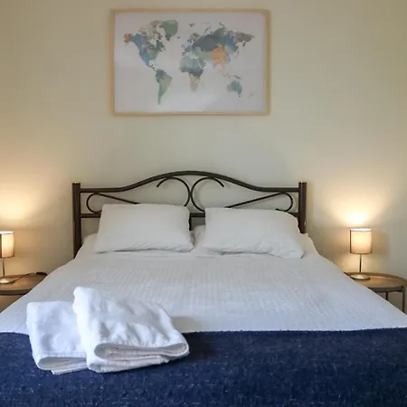 Traditional Portuguese - Casa Martins No 52 *