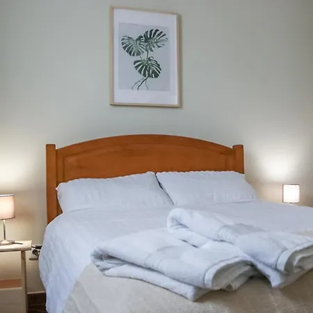 Traditional Portuguese - Casa Martins No 52