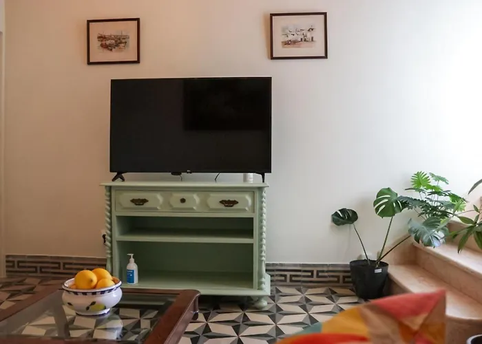 Traditional Portuguese - Casa Martins No 52 *